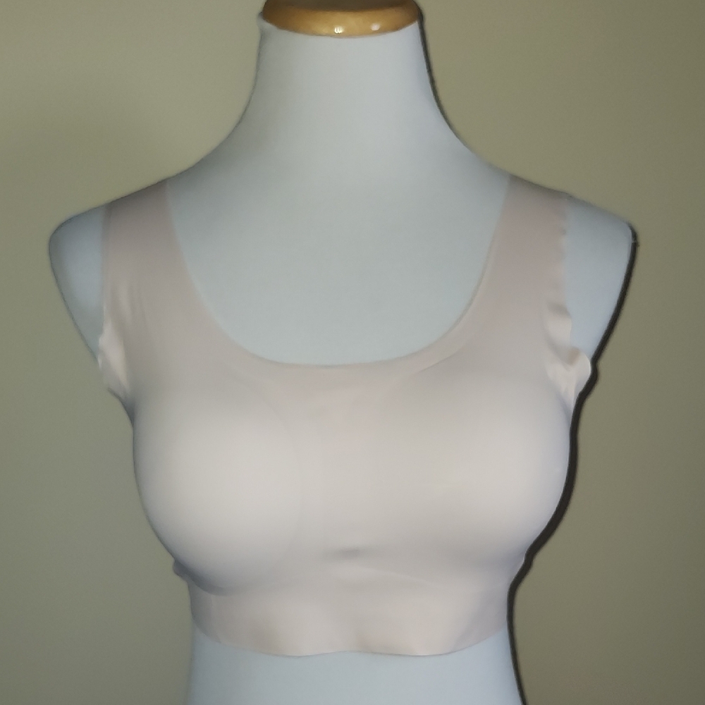 Bali Seamless Comfort Wireless Bra Light Nude Color Size Medium